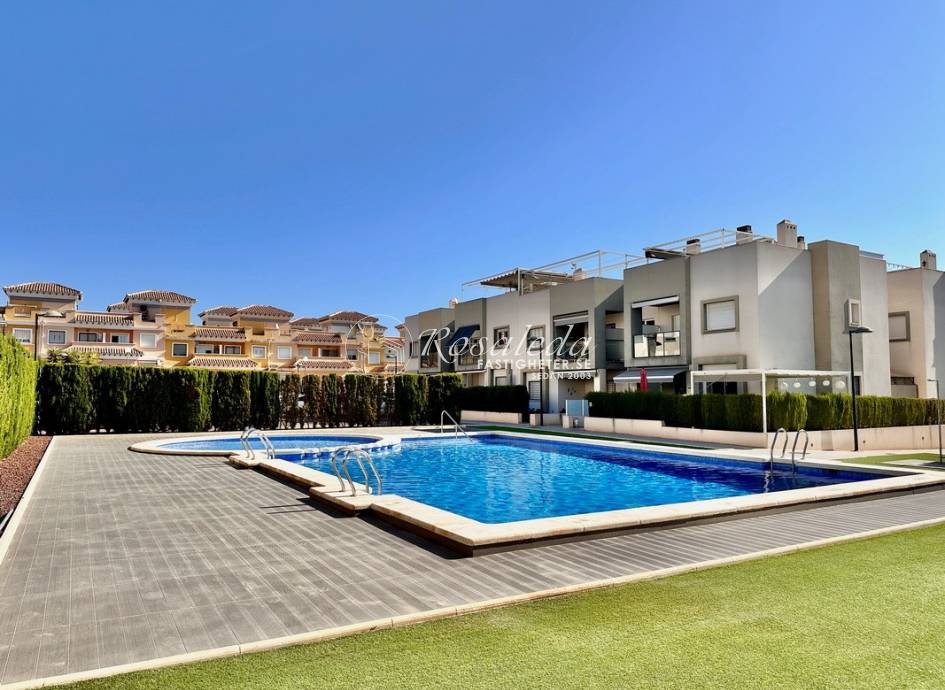 Apartment - Resale - Torrevieja - Aguas Nuevas
