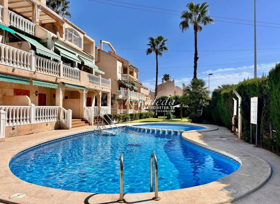 Apartment - Resale - Torrevieja - La Rosaleda
