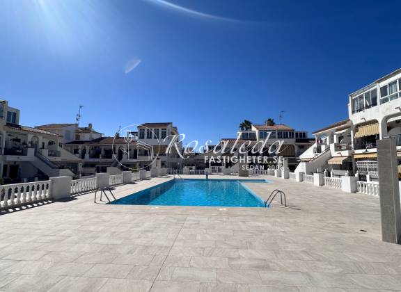 Apartment - Resale - Torrevieja - Residencial Cala Redonda