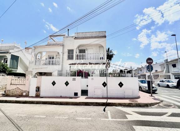 Lägenhet - Resale - Torrevieja - 110