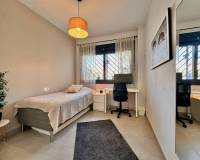 Resale - Apartment - Torrevieja - La Rosaleda