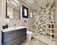 Resale - Apartment - Torrevieja - La Rosaleda