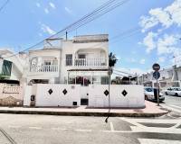 Resale - Apartment - Torrevieja - La Rosaleda