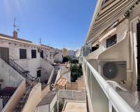 Resale - Apartment - Torrevieja - La Rosaleda
