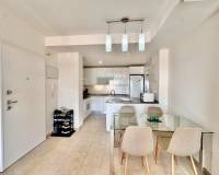 Resale - Lägenhet - Torrevieja - Aguas Nuevas