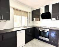 Resale - Lägenhet - Torrevieja - La Mata