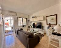 Resale - Lägenhet - Torrevieja - La Rosaleda