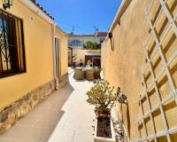 Resale - Villa / Parhus - Torrevieja - La Primavera/ Los Angeles