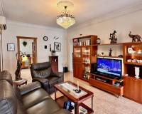 Resale - Villa / Parhus - Torrevieja - Villas Marinas