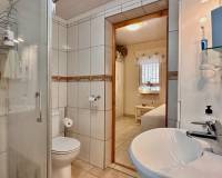 Resale - Villa / Semi detached - Torrevieja - Villas Marinas