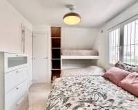 Resale - Villa - Torrevieja - La Rosaleda