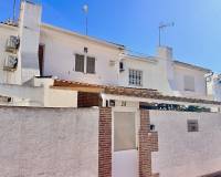 Venta - Casa adosada / Duplex - Torrevieja - La Rosaleda