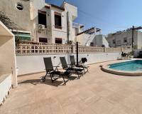 Venta - Chalet - Torrevieja - La Rosaleda