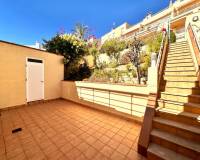 Venta - Villa / Semi separado - Alicante - Campoamor