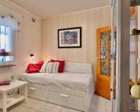 Venta - Villa / Semi separado - Torrevieja - Villas Marinas