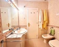 Wiederverkauf - Villa / Doppelhaushälfte - Alicante - Campoamor