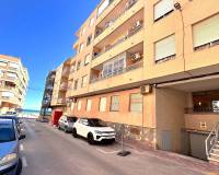 Wiederverkauf - Wohnung - Torrevieja - 