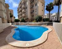 Wiederverkauf - Wohnung - Torrevieja - 